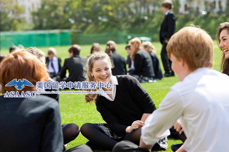 美国高中留学的申请材料及基本流程都有哪些？怎么申请美国公立/私立高中？